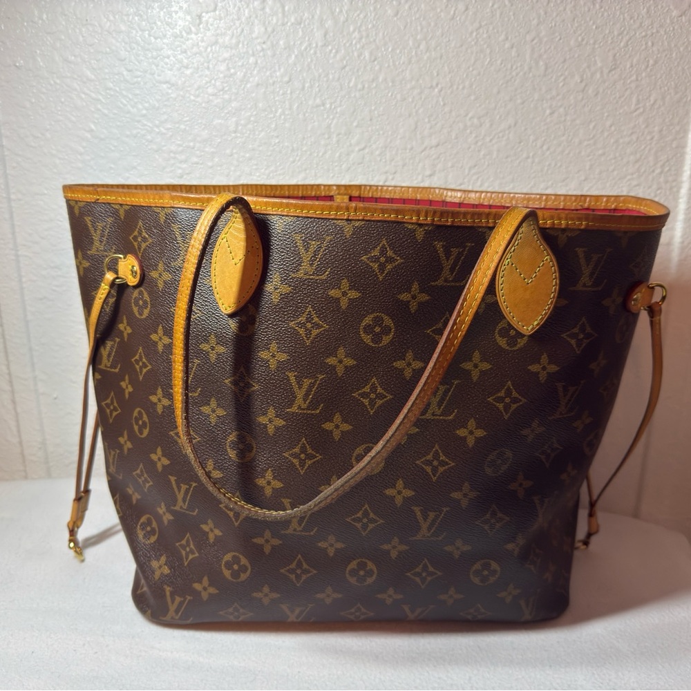 Louis Vuitton Brown Meverfull PM